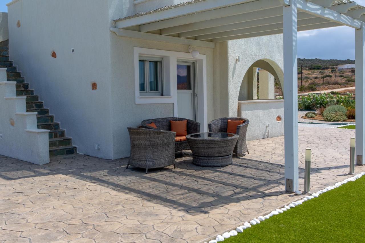 Sun And Moon Villas Pirgaki  Exterior foto